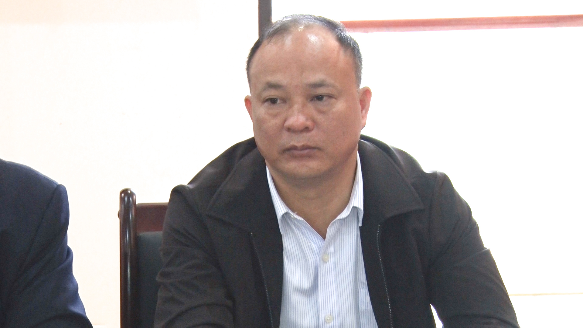 Đồng chí Đinh Văn Minh, Ủy viên Ban Thường vụ, Trưởng ban Tổ chức Thị ủy dự hội nghị tại phường Hải Lĩnh