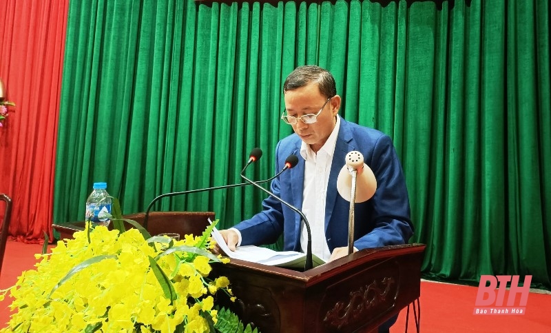 Đại biểu tham luận tại hội nghị.