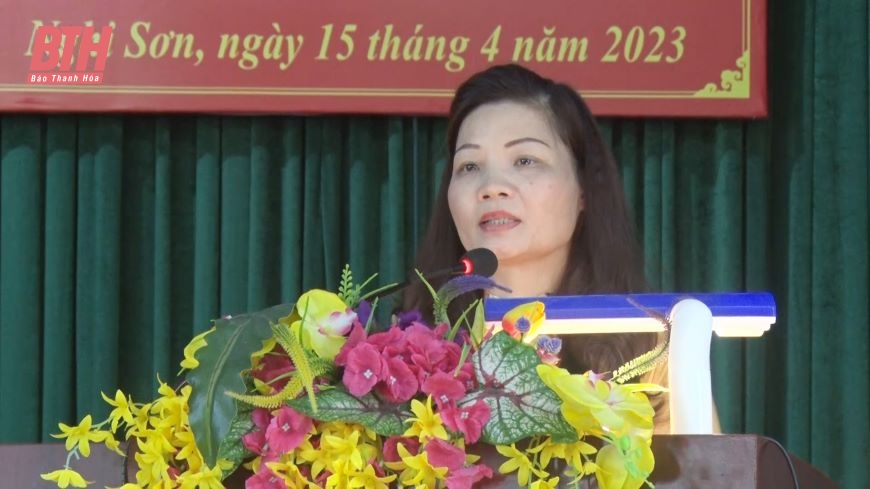 Lãnh đạo Trường Chính trị tỉnh phát biểu tại Lễ khai giảng.