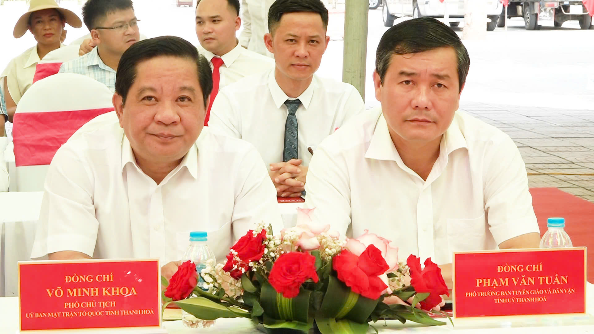 Lãnh đạo Ủy ban MTTQ Việt Nam tỉnh Thanh Hóa, lãnh đạo Ban Tuyên giáo và Dân vận Tỉnh ủy dự buổi lễ