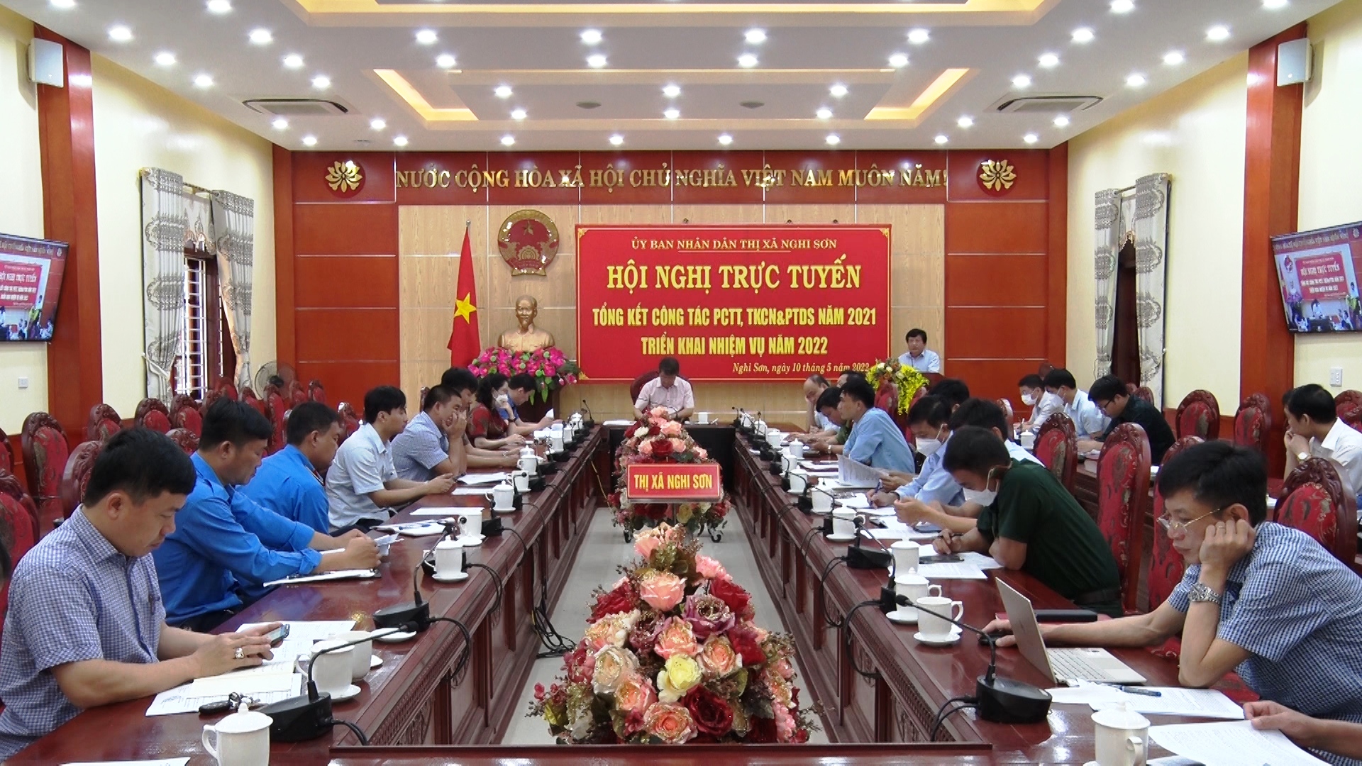 Toàn cảnh Hội nghị.
