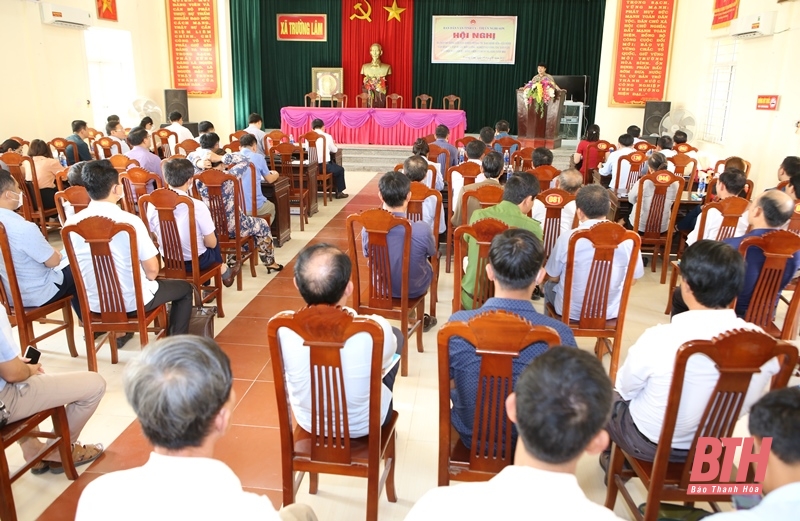 Hội nghị ra mắt mô hình dân vận khéo trong xây dựng “Xứ đạo bình yên - Gia đình văn hóa” tại xã Trường Lâm.