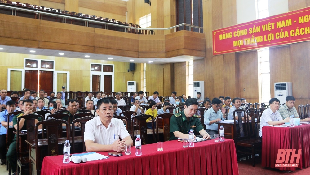 Các đại biểu dự hội nghị.