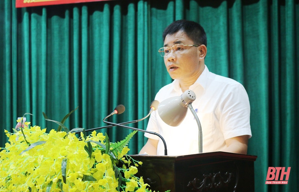 Đồng chí Mai Văn Thoại - Phó Giám đốc Sở Ngoại vụ phát biểu khai mạc hội nghị.