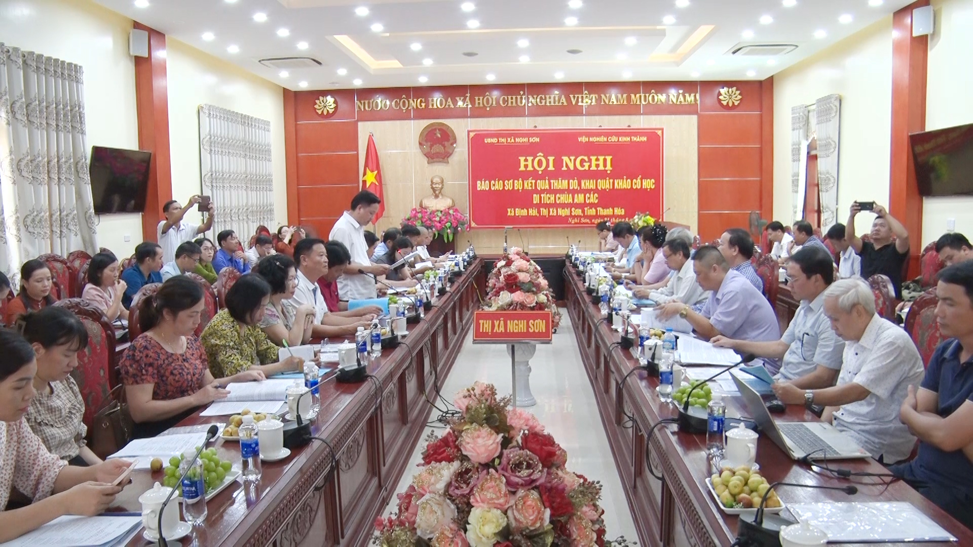 Toàn cảnh Hội nghị.