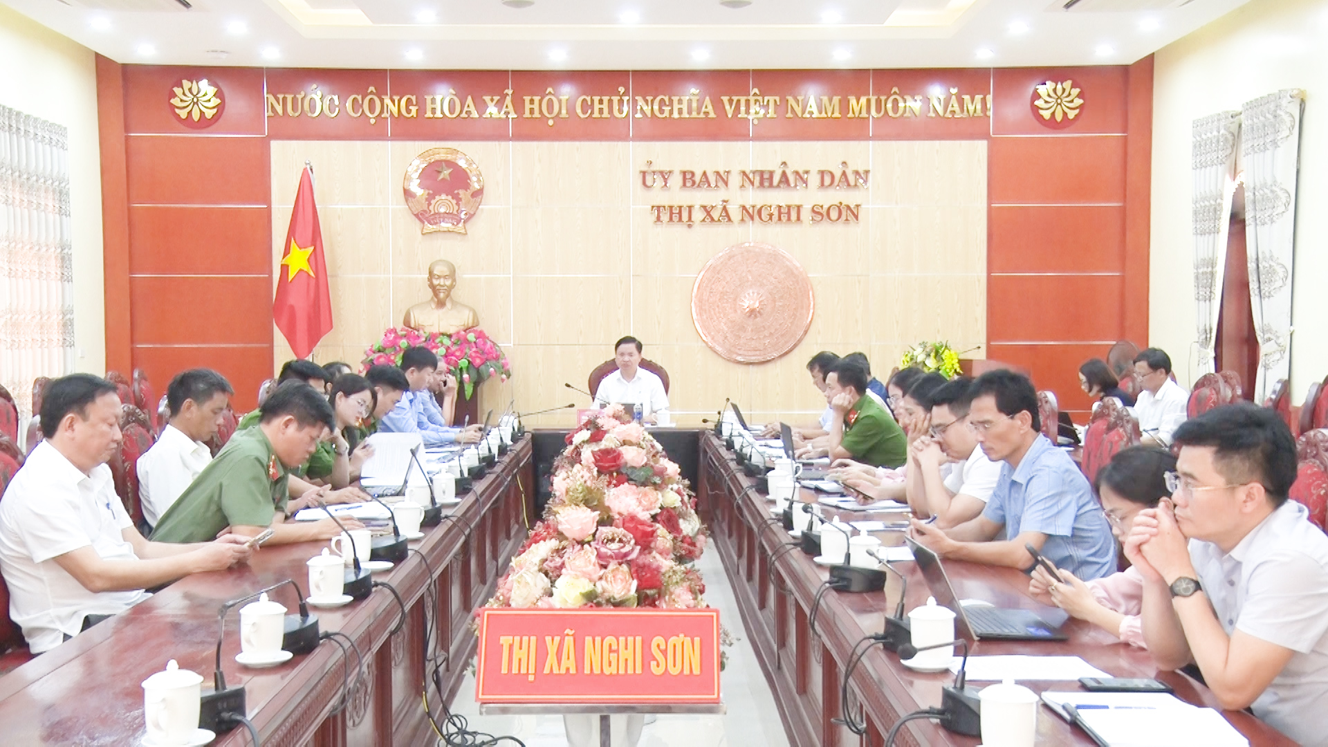 Toàn cảnh hội nghị tại điểm cầu thị xã