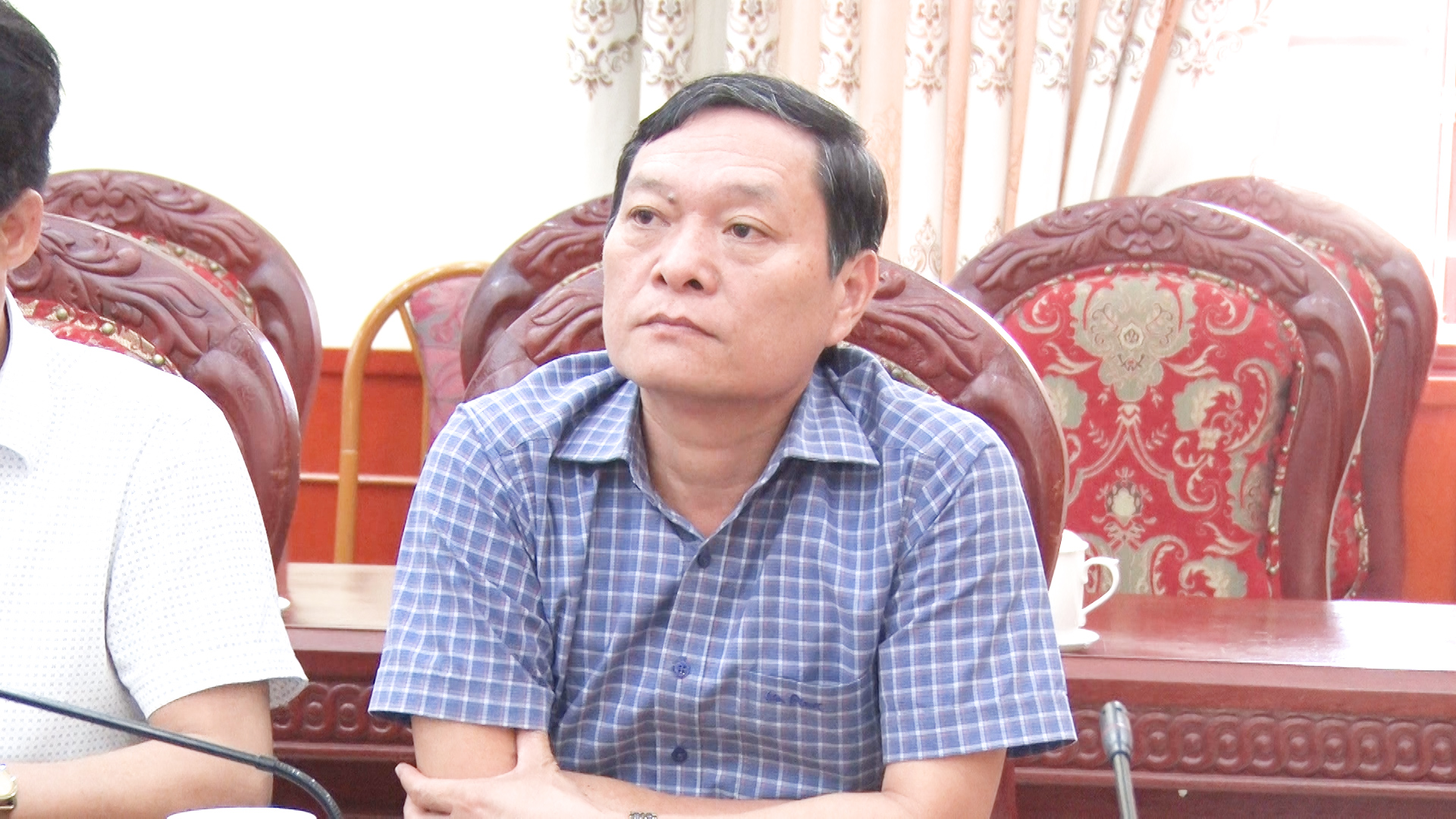 Đồng chí Nguyễn Quốc Đạt, Phó Chủ tịch HĐND thị xã dự tại điểm cầu thị xã